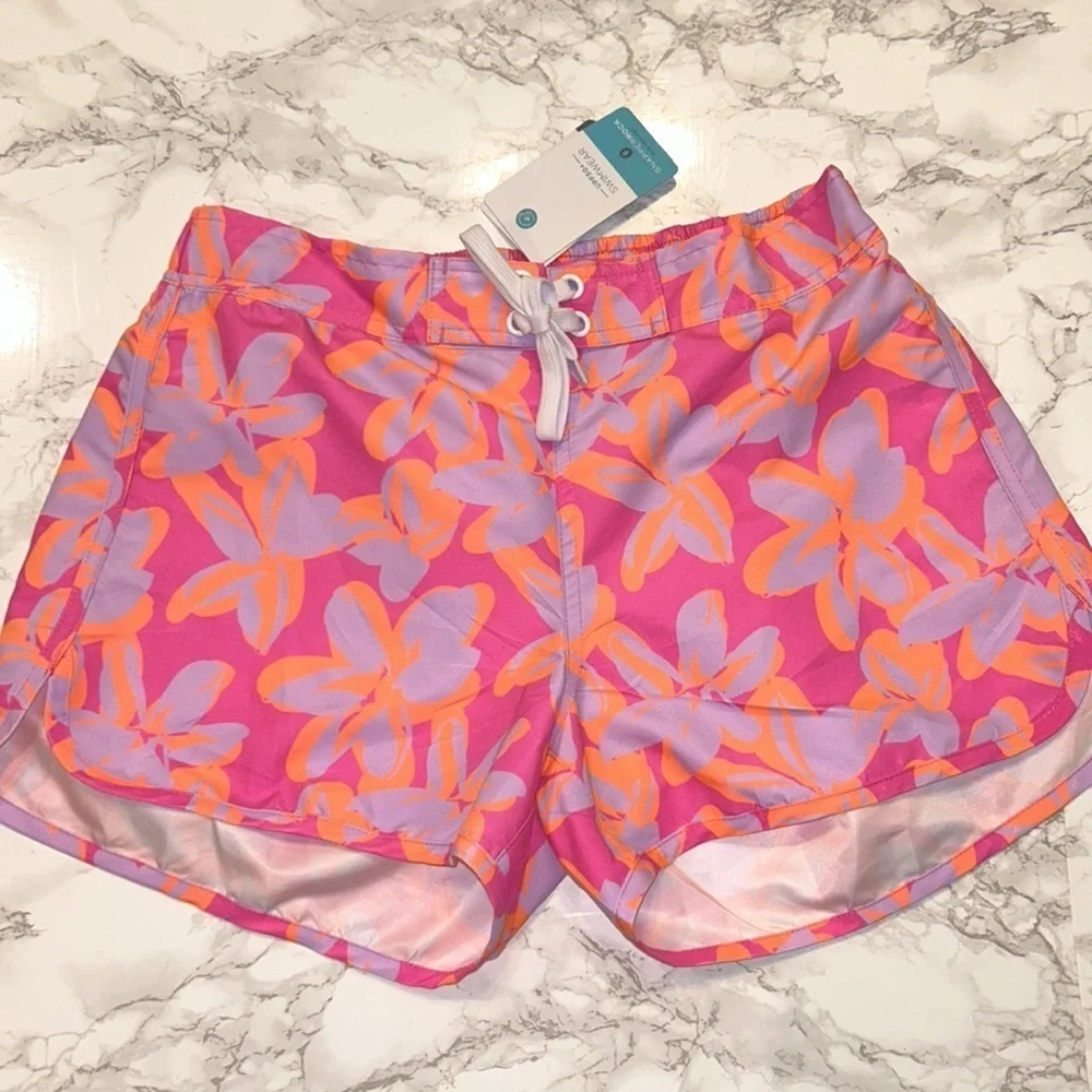 Snapper Rock brand new